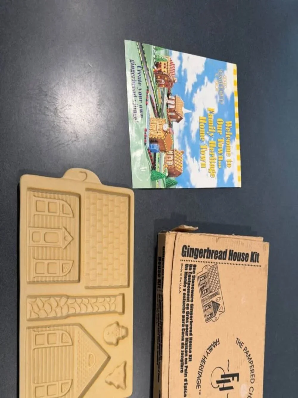 Vintage Pampered Chef Family Heritage Gingerbread House Mold Kit #1800 USA